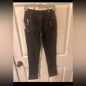 NWT Girls Lee Super Stretch Skinny Size 10 Pants
